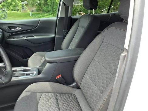 Used 2020 Chevrolet Equinox LT AWD/4WD image 19