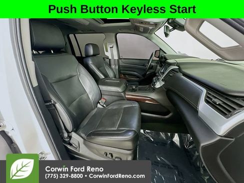 Used 2018 GMC Yukon XL SLT w/ Open Road Package AWD/4WD image 29