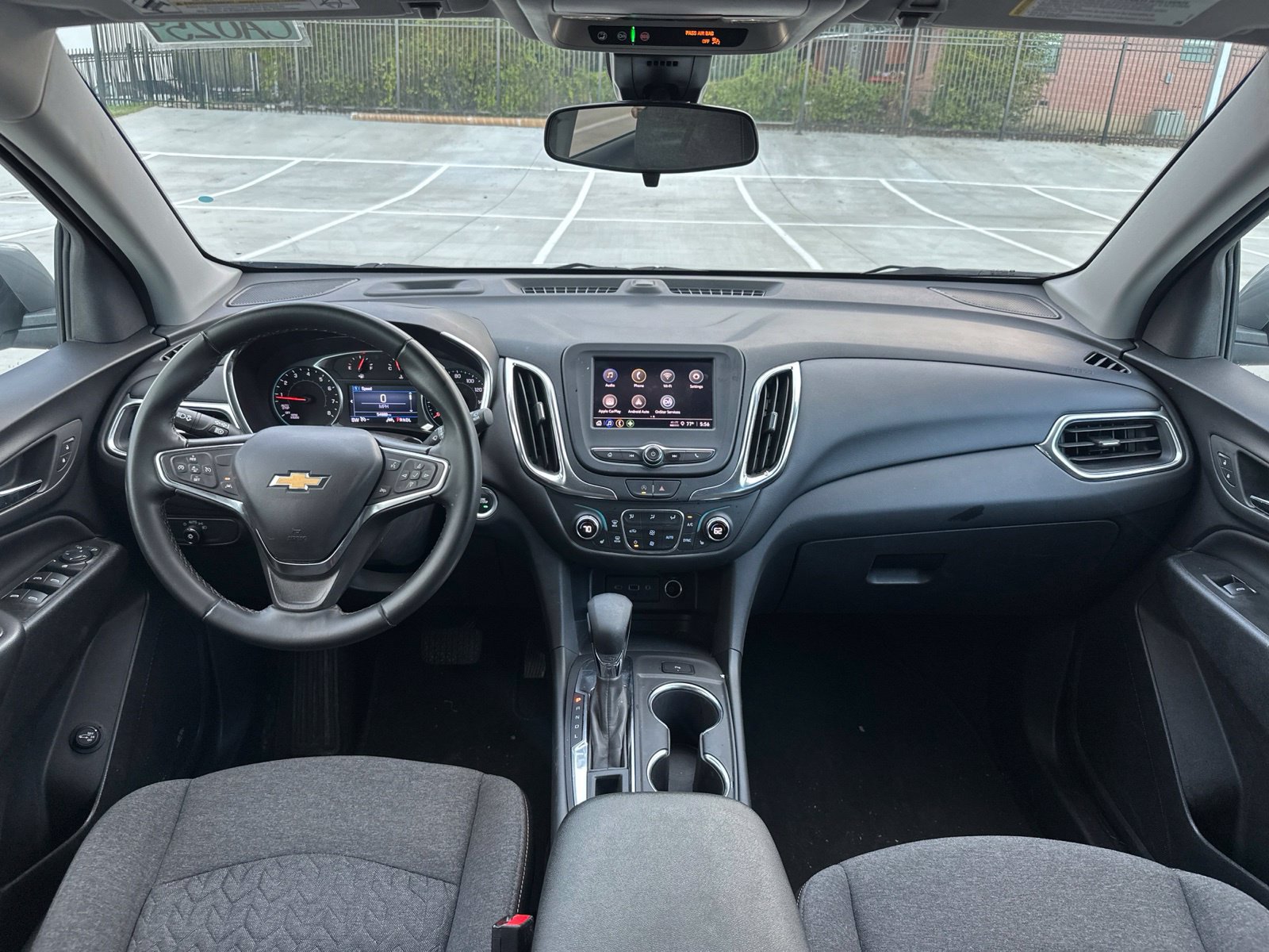 Used 2024 Chevrolet Equinox LT FWD image 10