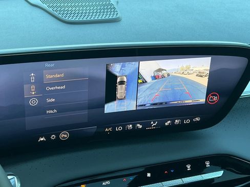 New 2026 Buick Enclave Avenir w/ Super Cruise Package FWD image 20