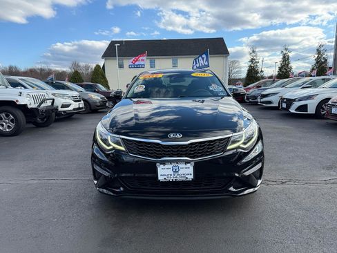Used 2019 Kia Optima LX FWD image 2