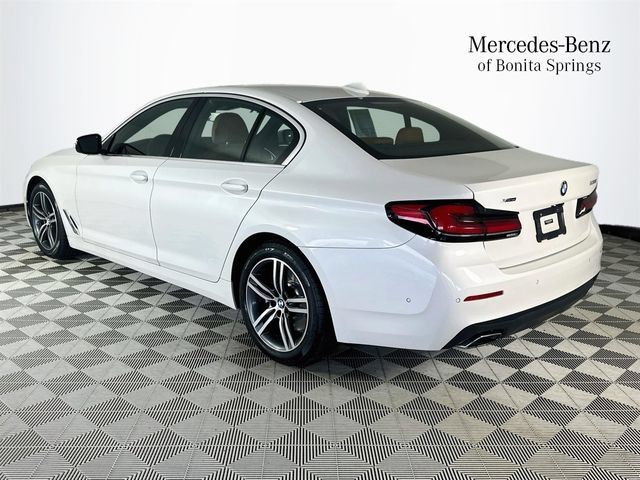 Used 2021 BMW 530i xDrive w/ Convenience Package AWD/4WD image 5