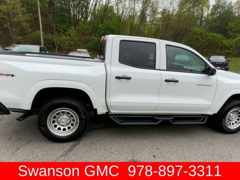 Used 2023 Chevrolet Colorado W/T w/ WT Convenience Package II AWD/4WD image 10