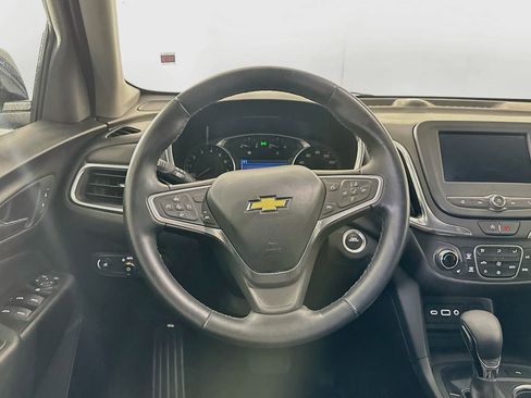 Used 2023 Chevrolet Equinox LT FWD image 18
