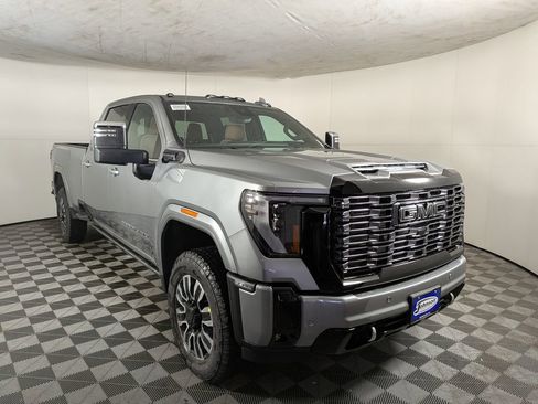 New 2026 GMC Sierra 3500 Denali Ultimate image 5