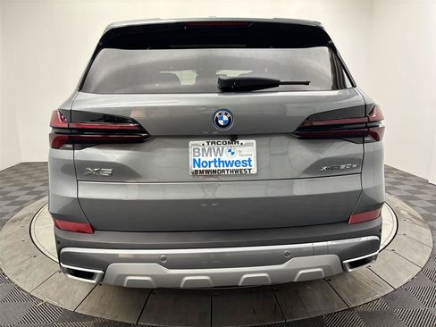 New 2026 BMW X5 xDrive50e w/ Executive Package AWD/4WD image 15