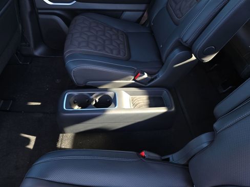 New 2026 Nissan Armada Platinum image 40