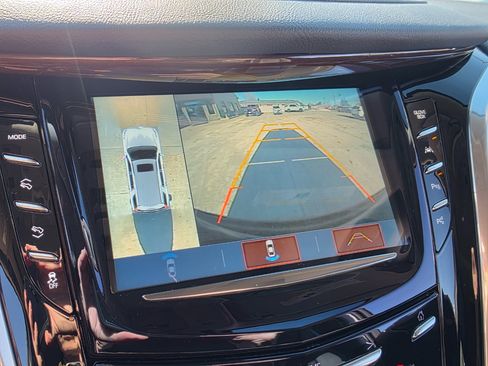 Used 2020 Cadillac Escalade Luxury image 5