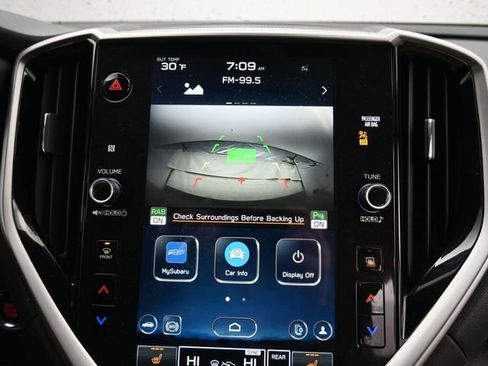 Used 2024 Subaru Ascent Premium w/ Convenience Package image 19