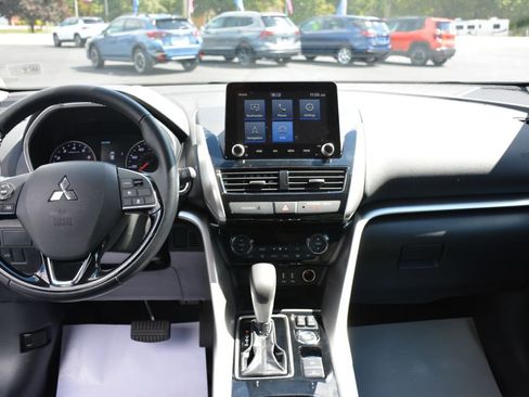 Used 2024 Mitsubishi Eclipse Cross SE image 16