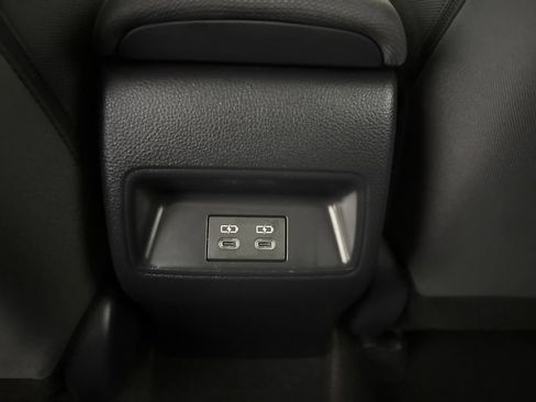 Used 2024 Toyota Corolla LE FWD image 16
