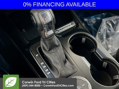 New 2025 Ford Bronco Outer Banks image 10