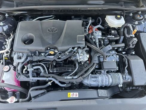 Certified 2025 Toyota Camry SE w/ Convenience Package image 19