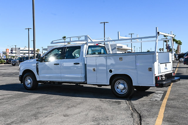 New 2025 Ford F250 XL w/ XL Driver Assist Package RWD image 6