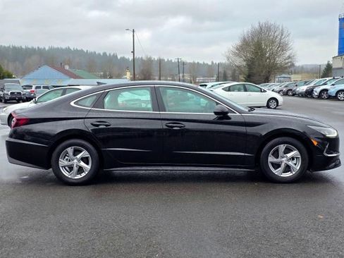 Used 2023 Hyundai Sonata SE w/ Preferred Accessory Package image 8