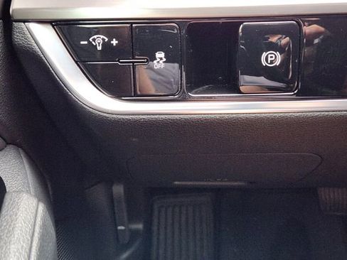Certified 2023 Kia Sportage EX FWD image 23