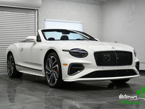 Used 2025 Bentley Continental GT Speed image 6