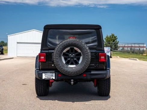 Used 2018 Jeep Wrangler Unlimited Rubicon AWD/4WD image 6