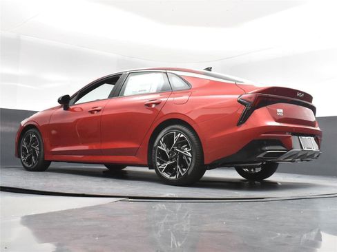 Used 2025 Kia K5 GT-Line image 12