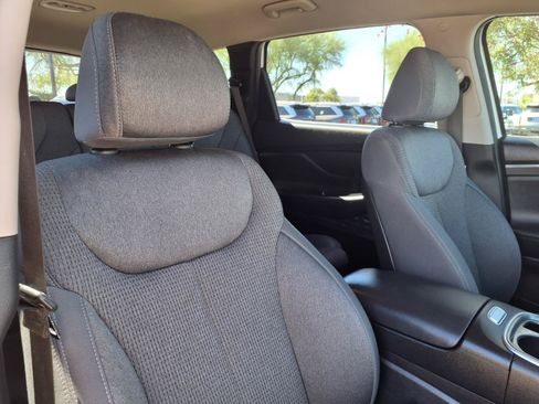 Certified 2023 Hyundai Santa Fe SEL FWD image 12