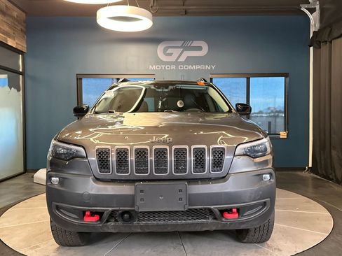 Used 2022 Jeep Cherokee Trailhawk AWD/4WD image 8