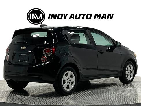 Used 2016 Chevrolet Sonic LS FWD image 4