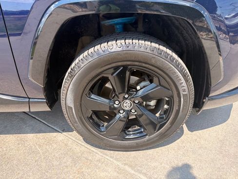 Used 2019 Toyota RAV4 XSE w/ XSE Weather Package AWD/4WD image 37