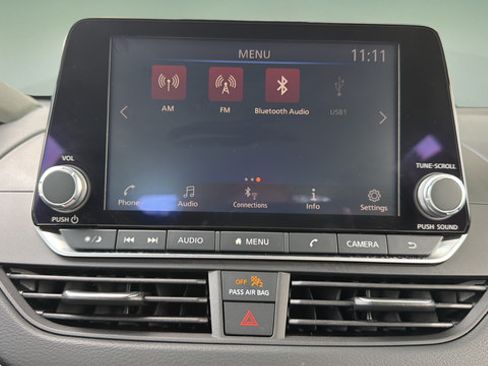 Certified 2025 Nissan Altima 2.5 S FWD image 24