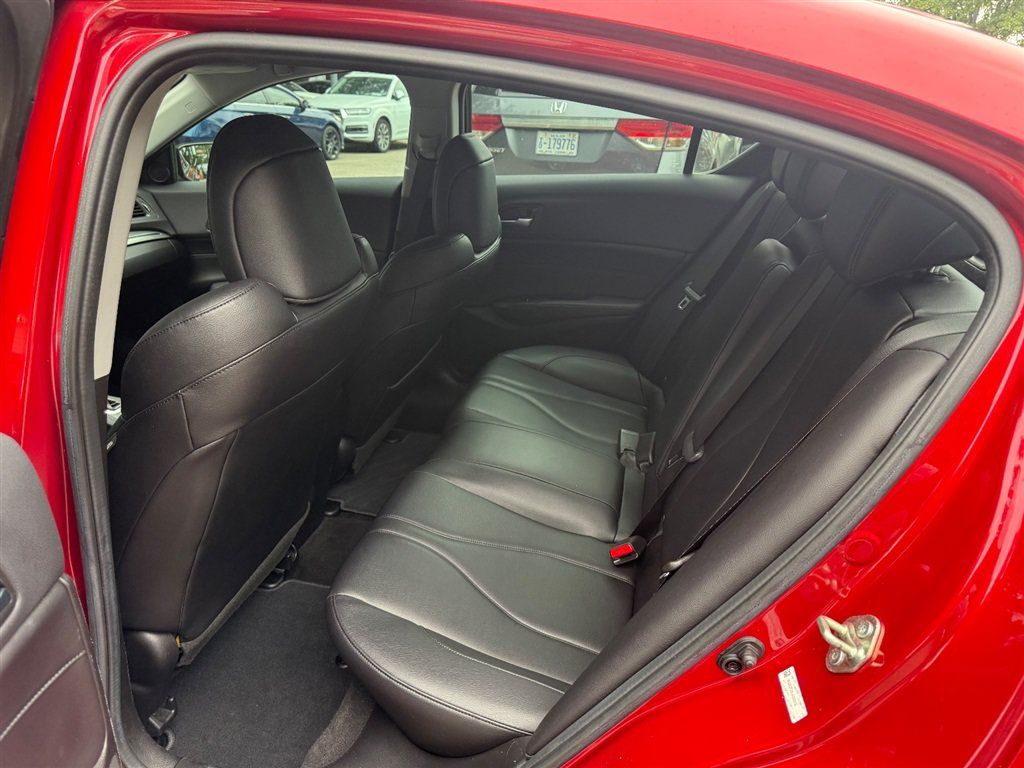 Used 2020 Acura ILX FWD image 12