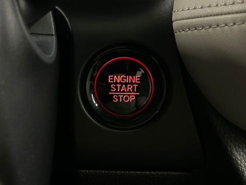 New 2026 Honda HR-V LX image 28