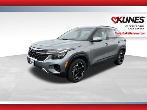 Used 2025 Kia Seltos S FWD image 9