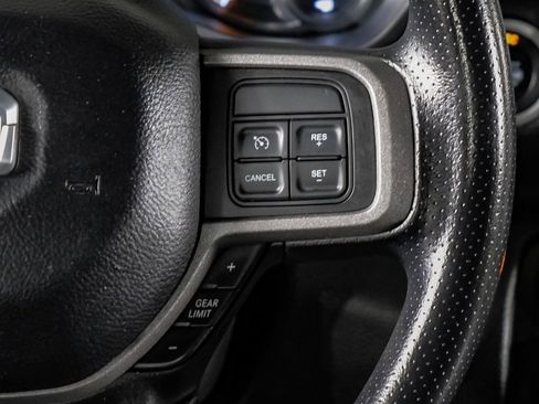 Used 2022 RAM 2500 Tradesman w/ Chrome Appearance Group image 19