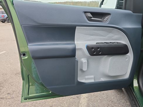 New 2025 Ford Maverick XLT w/ XLT Luxury Package image 18