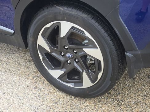 Certified 2025 Subaru Crosstrek 2.5i Limited AWD/4WD image 14