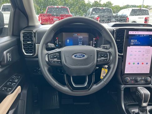Used 2024 Ford Ranger XLT w/ Equipment Group 301A High AWD/4WD image 35