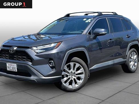 Used 2023 Toyota RAV4 XLE Premium FWD image 1