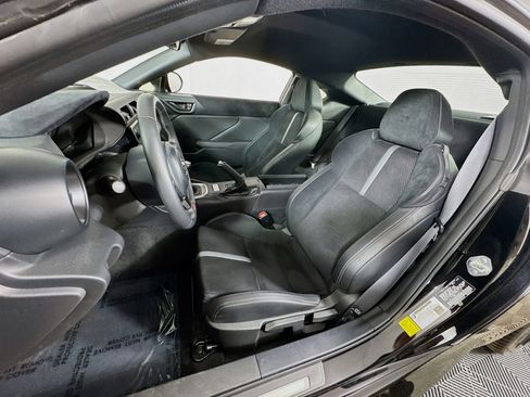 Certified 2025 Toyota GR86 Premium RWD image 12