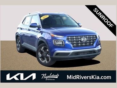 Used 2025 Hyundai Venue SEL