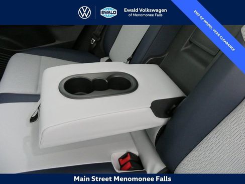 New 2025 Volkswagen ID.4 Pro S AWD/4WD image 36