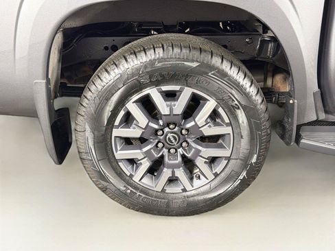 Used 2025 Nissan Frontier SL AWD/4WD image 35