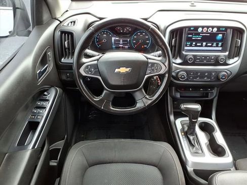Used 2017 Chevrolet Colorado LT image 19