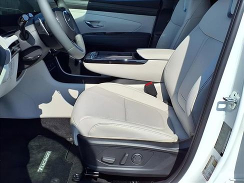 New 2026 Hyundai Tucson Limited image 16