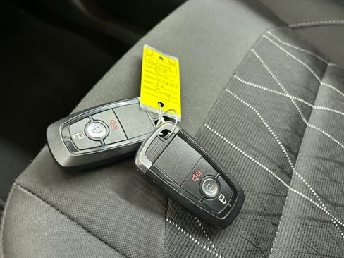 Used 2018 Ford EcoSport SE FWD image 30