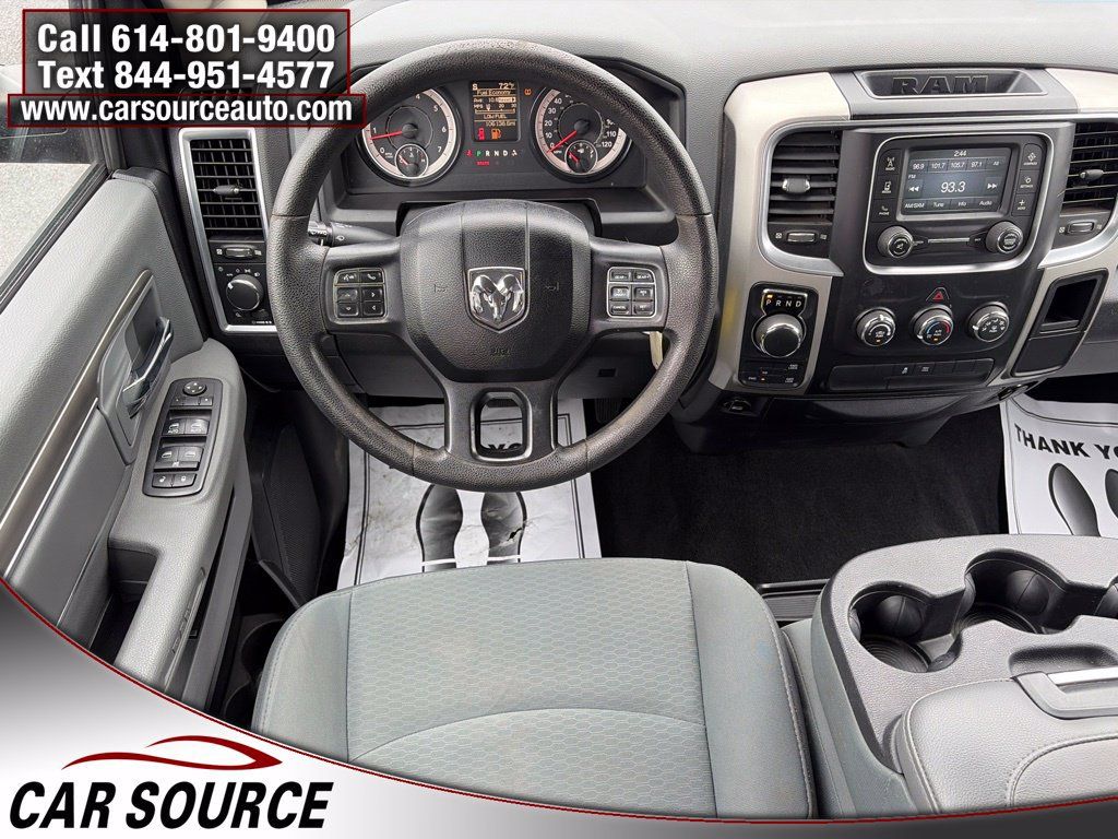 Used 2017 RAM 1500 Classic SLT AWD/4WD image 10