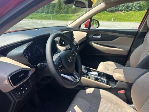 Used 2019 Hyundai Santa Fe SE AWD/4WD image 11