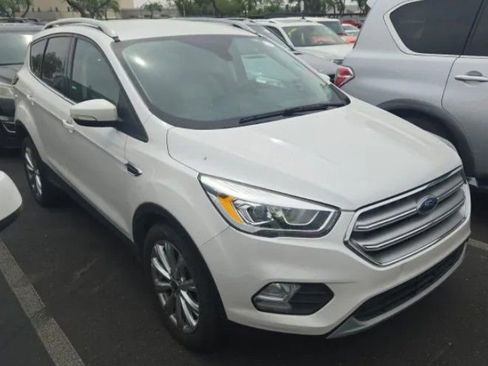 Used 2017 Ford Escape Titanium FWD image 1