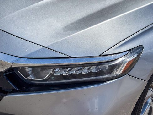Used 2019 Honda Accord LX image 8