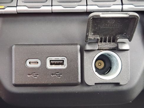 Used 2022 Chevrolet Silverado 1500 W/T RWD image 22
