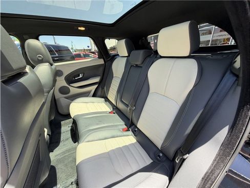 Used 2018 Land Rover Range Rover Evoque HSE Dynamic AWD/4WD image 24