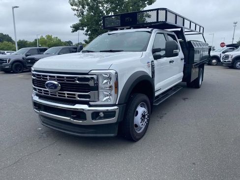 New 2025 Ford F550 4x4 Crew Cab Super Duty image 3